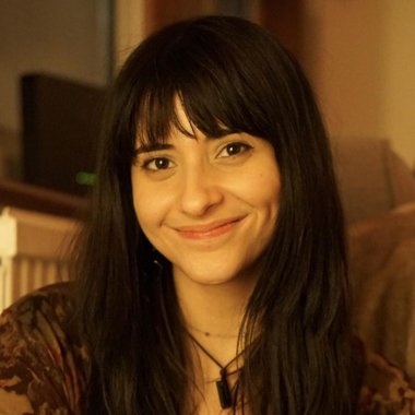 Clara L. - Freelance 2nd Assistant Director