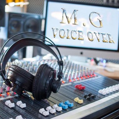 Mona S. - Freelance Presenter