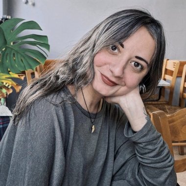 Danae B. - Freelance Marketing Analyst