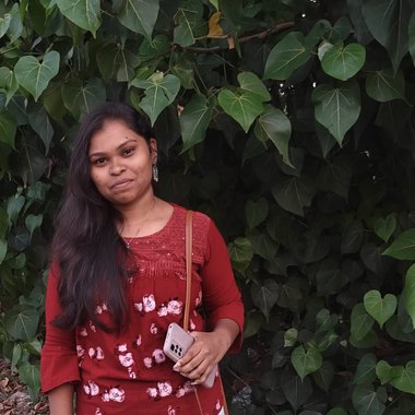 Raja K. - Freelance Brand Designer