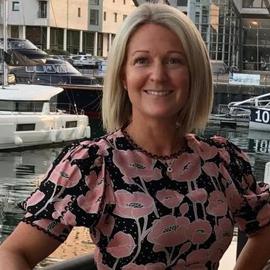 Melissa S. - Freelance Community Manager