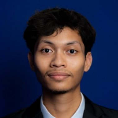 Helmi H. - Freelance Graphic Designer
