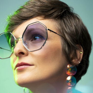 Laura S. - Freelance Mixing Engineer