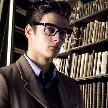 Divyam12 - Freelance Logo Designer