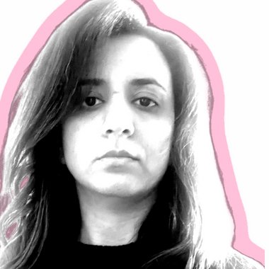 Dina K. - Freelance Brand Designer