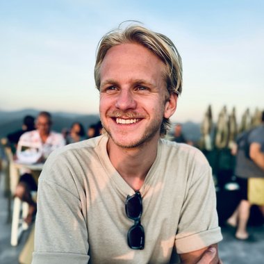 JEFF Å. - Freelance Content Producer