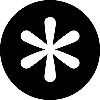 Nastasia S. - Freelance Packaging Designer