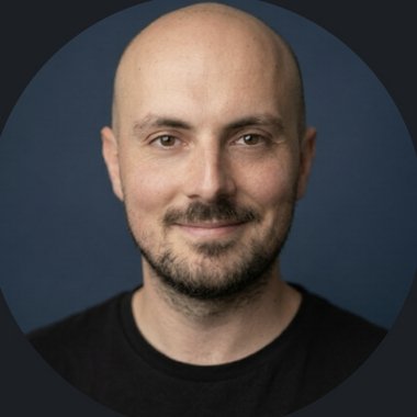 Alfredo B. - Freelance Podcast Producer