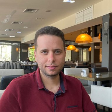 Joseph H. - Freelance Copywriter