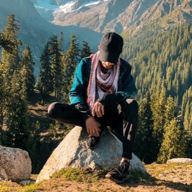 SYED H. - Freelance Content Creator