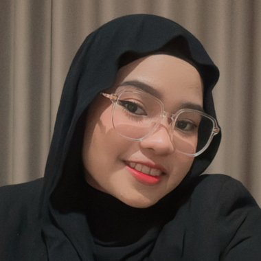 Mikhta R. - Freelance Lighting