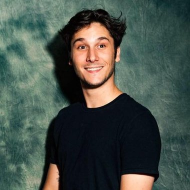 Ian B. - Freelance Videographer