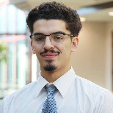 Anthony R. - Freelance Designer