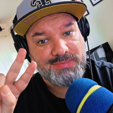 Alex W. - Freelance Video Editor