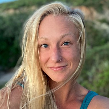 Watters D. - Freelance Graphic Designer