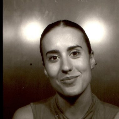Laura T. - Freelance Filmmaker