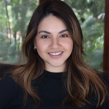 Nathalia B. - Freelance Video Editor