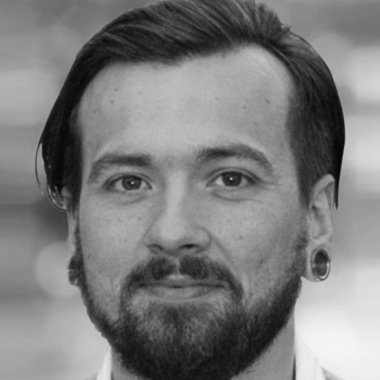 Chris L. - Freelance Web Designer