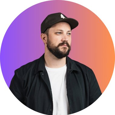 Jordan L. - Freelance Social Media Manager