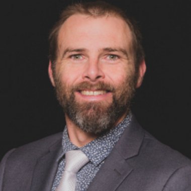 Ian M. - Freelance Project Manager