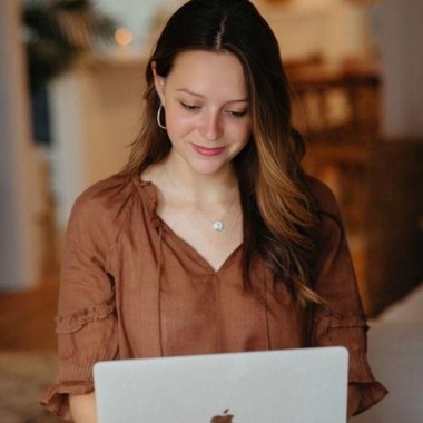 Marketa F. - Freelance Content Creator