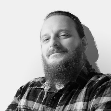 Alessandro C. - Freelance Designer