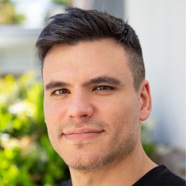 Martin B. - Freelance Developer