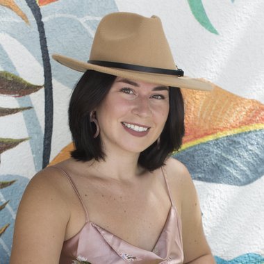 GINAOLIVER - Freelance Content Creator