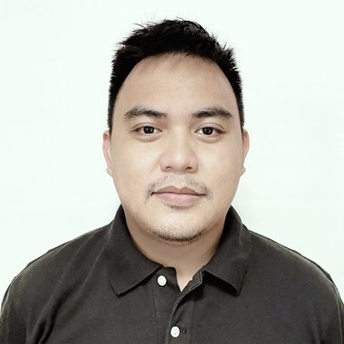 Rez M. - Freelance Web Designer