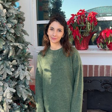 Nelli T. - Freelance Developer