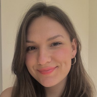 Olga T. - Freelance Web Designer