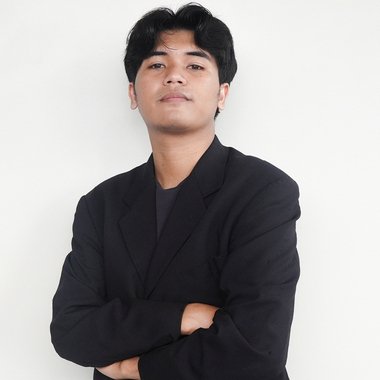 Fadly K. - Freelance Graphic Designer