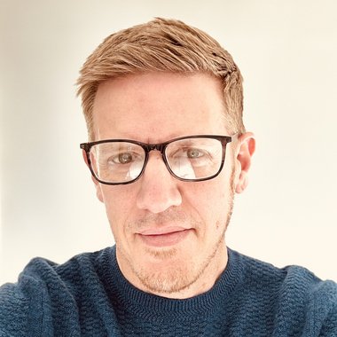 Simon L. - Freelance Project Manager