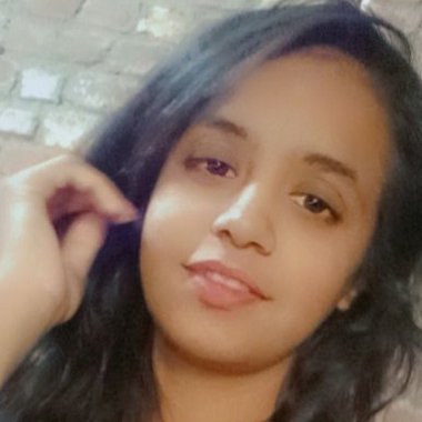 HALEEMASADIA09 - Freelance Graphic Designer