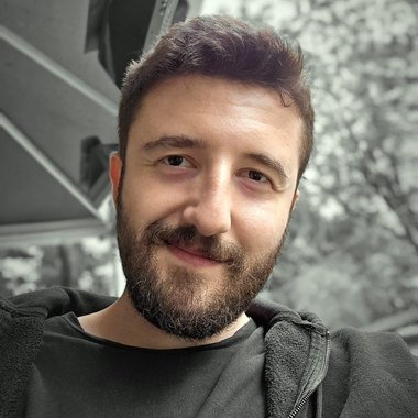 Ozan A. - Freelance Photoshop Editor