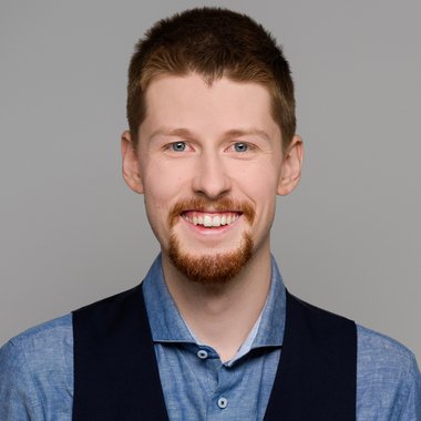 Alexander P. - Freelance Web Developer