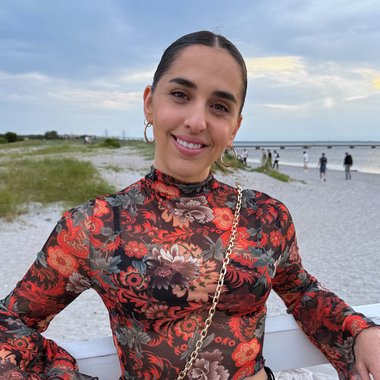 Natalie A. - Freelance Content Creator