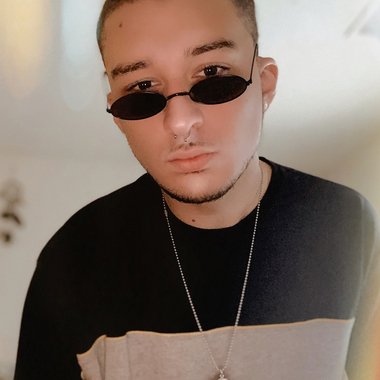 Jaden Y. - Freelance Music Producer