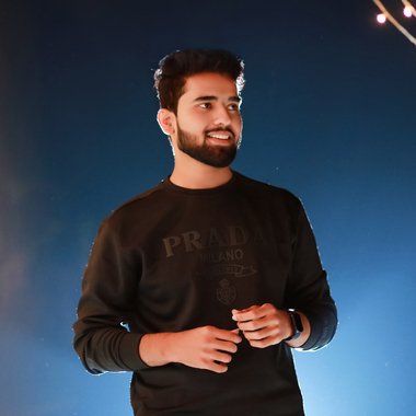 hamza2715 - Freelance Graphic Designer