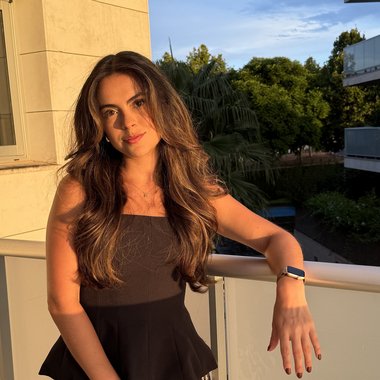 María N. - Freelance Community Manager