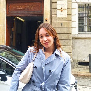 Emma B. - Freelance Designer