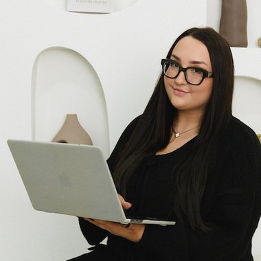 Andrea S. - Freelance Social Media Freelancer