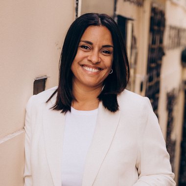 Carla D. - Freelance Web Designer