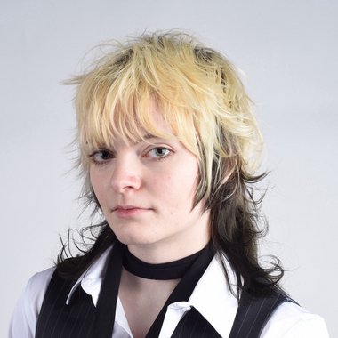 Bella G. - Freelance Video Editor