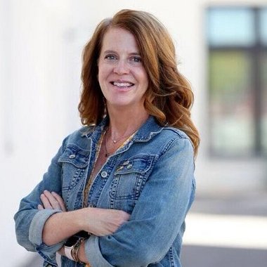 Kimberly K. - Freelance Social Media Manager