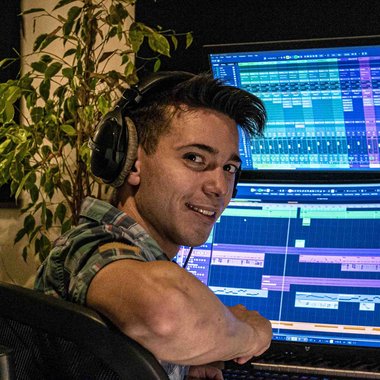 Nicolas B. - Freelance Music Composer