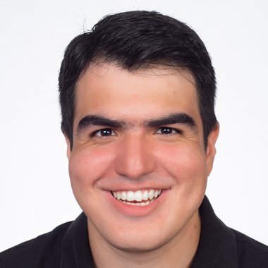 Bryan V. - Freelance Social Media Freelancer