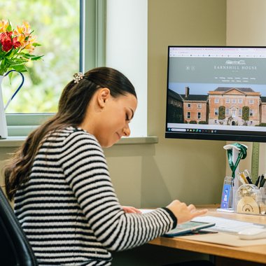 Rose B. - Freelance Brand Designer