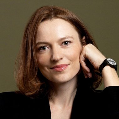 Lavinia B. - Freelance Content Creator