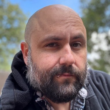 Adrian E. - Freelance Digital Marketer